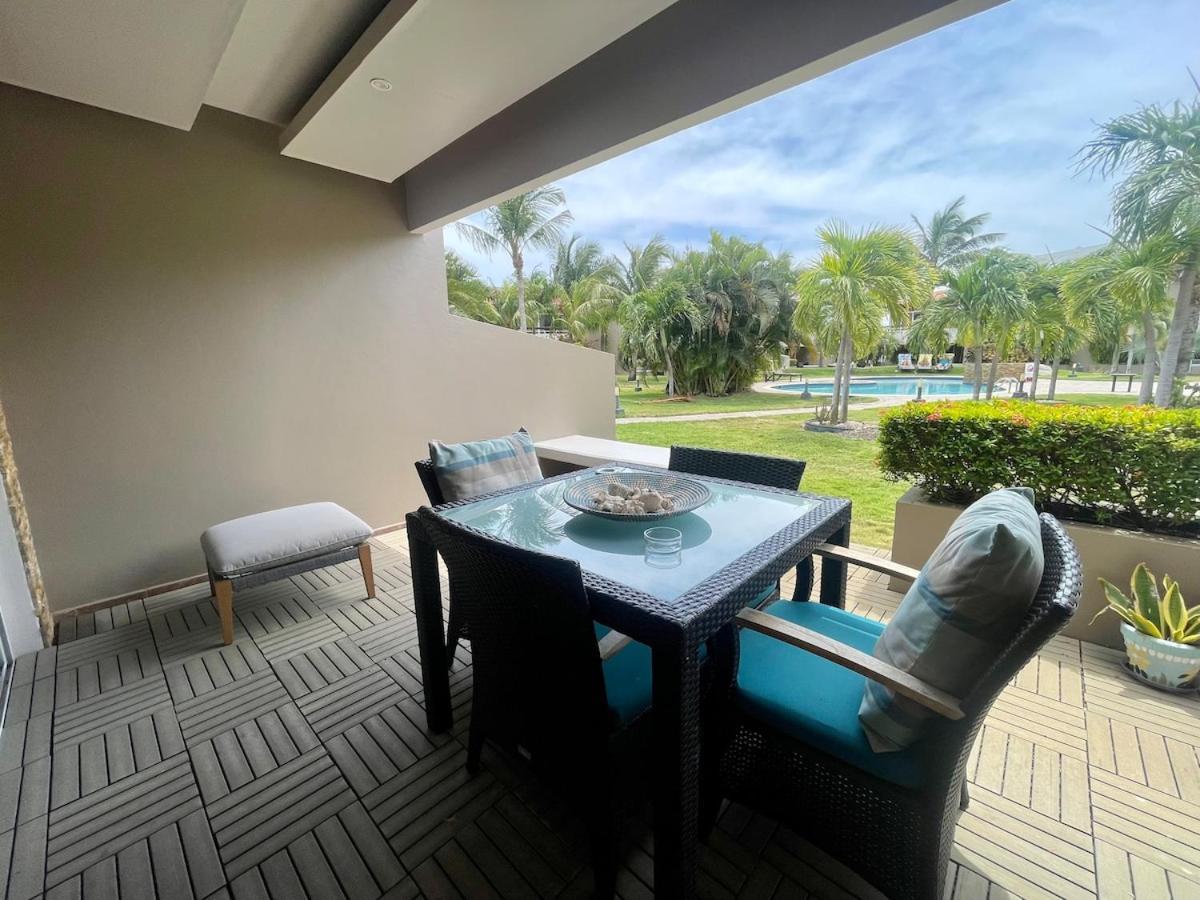 Eagle Beach Luxury House, Walking Distance To The Beach 棕榈滩 外观 照片